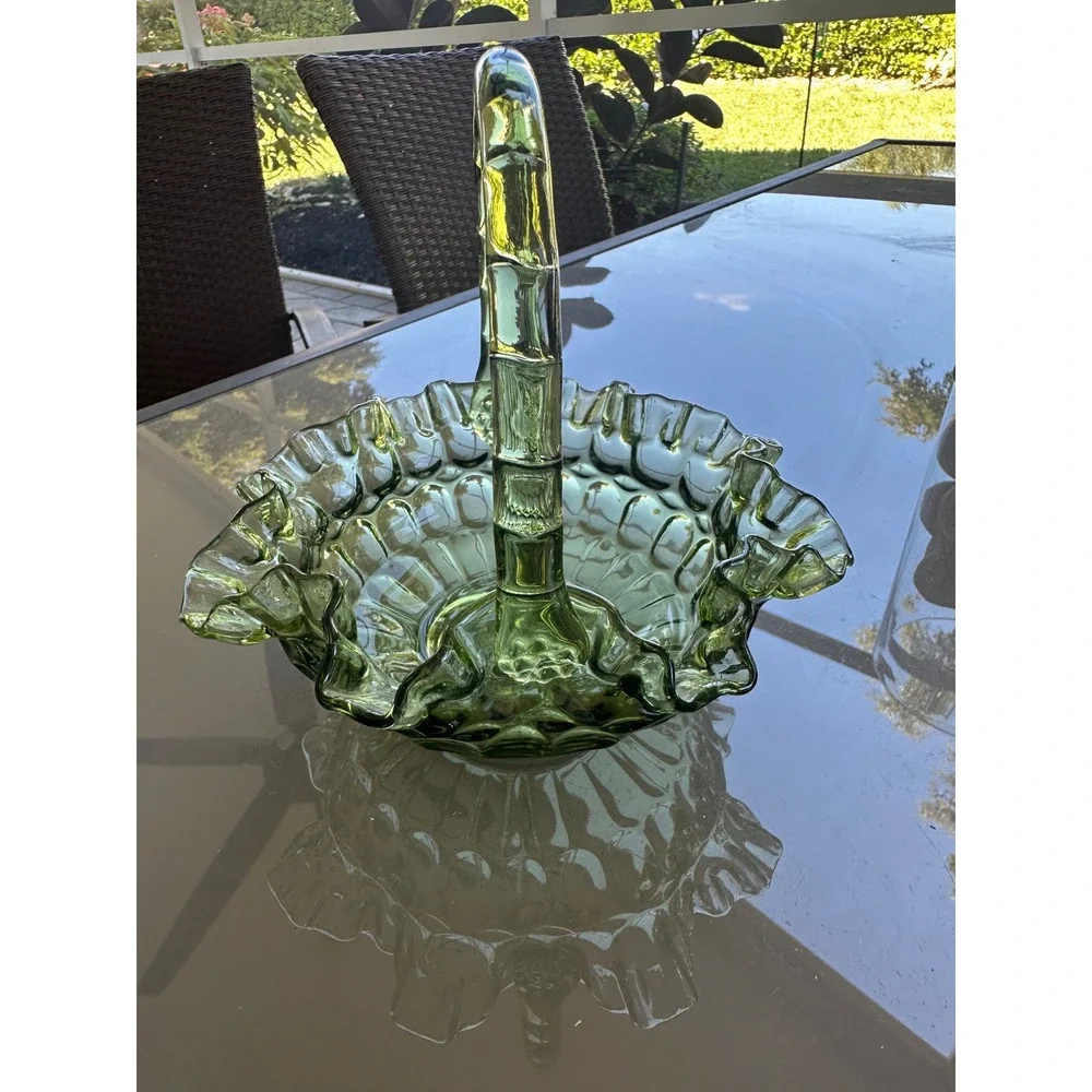 Vintage Fenton green Glass Hobnail Basket Ruffled Edge Bamboo Handle Candy‎ Dish